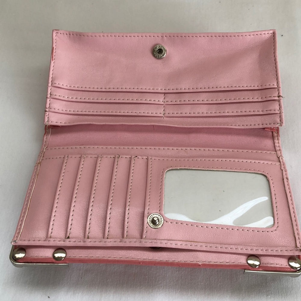 New wallet - Picture 2 of 6